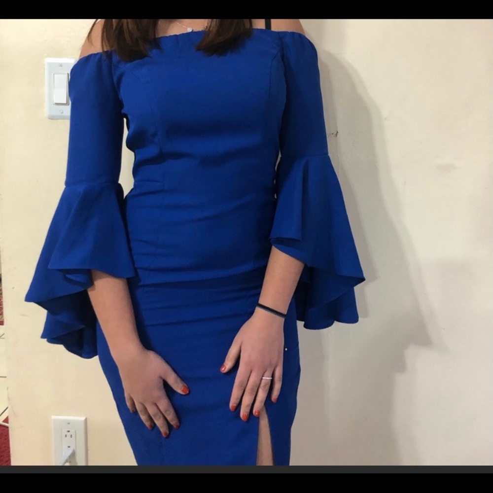 Off the shoulder dress - Picture 2 of 7